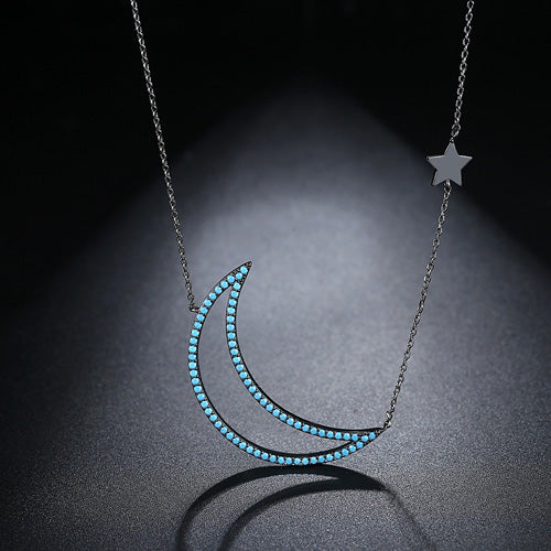 Fashion Elegant Moon  Necklace