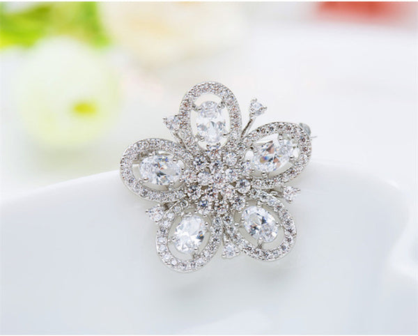 Fashion Flower Cubic Zircon Crystal Brooches
